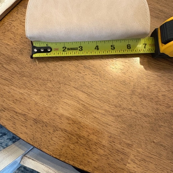 NWOT Suede Chloe sunglasses case - Picture 8 of 9